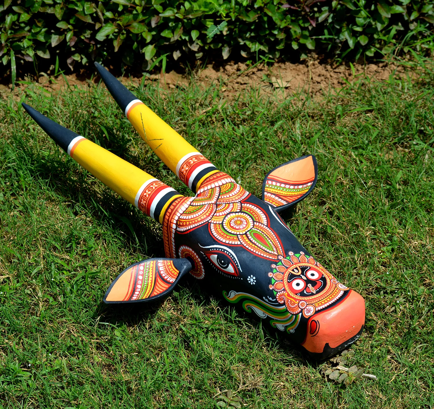 Wooden pattachitra motif Jagannath ji cow head - Image 2