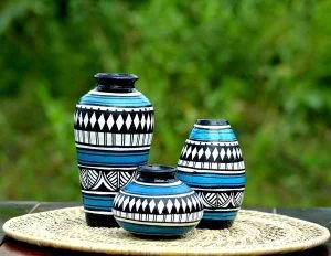 Terracotta trio blue vases