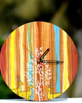 Wooden Deer motif Clock