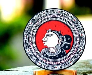 Red Sakhi Wallplate