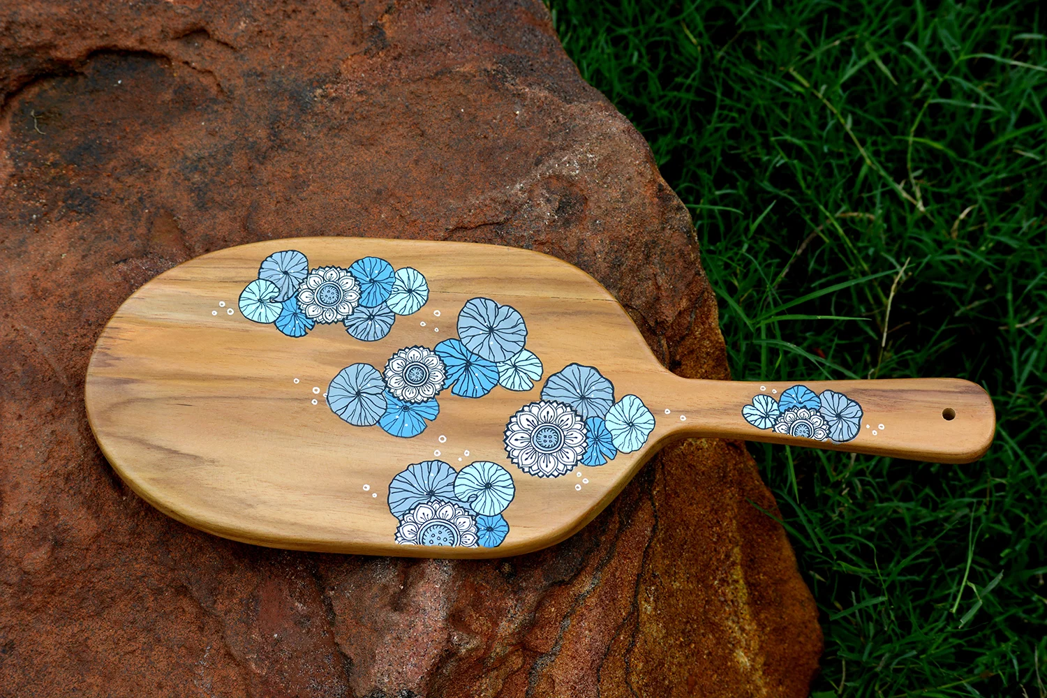 Hand painted pattachitra lotus motif plater - Image 2