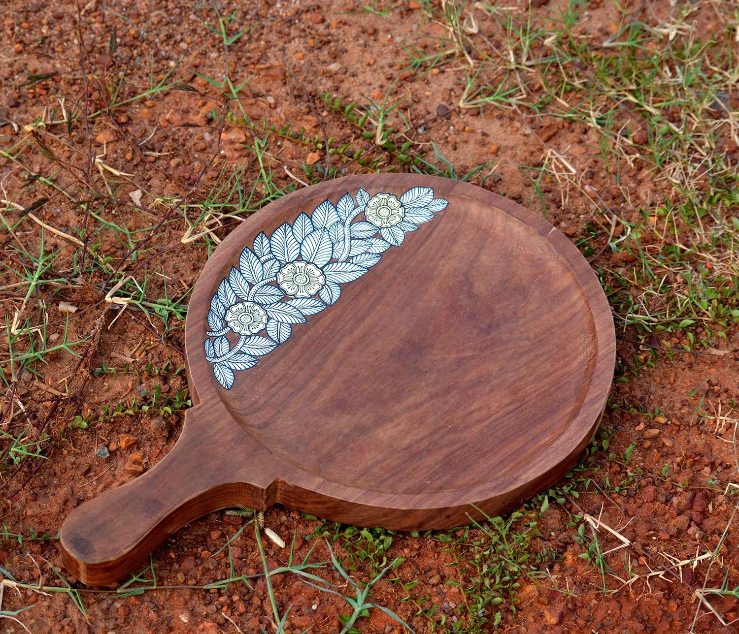 Hand painted pattachitra motif flower plater - Image 3