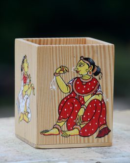 Hand painted pattachitra sakhi pine wood pen stand