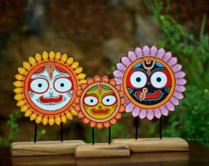 Jai Jagannath trio flower motif showpiece